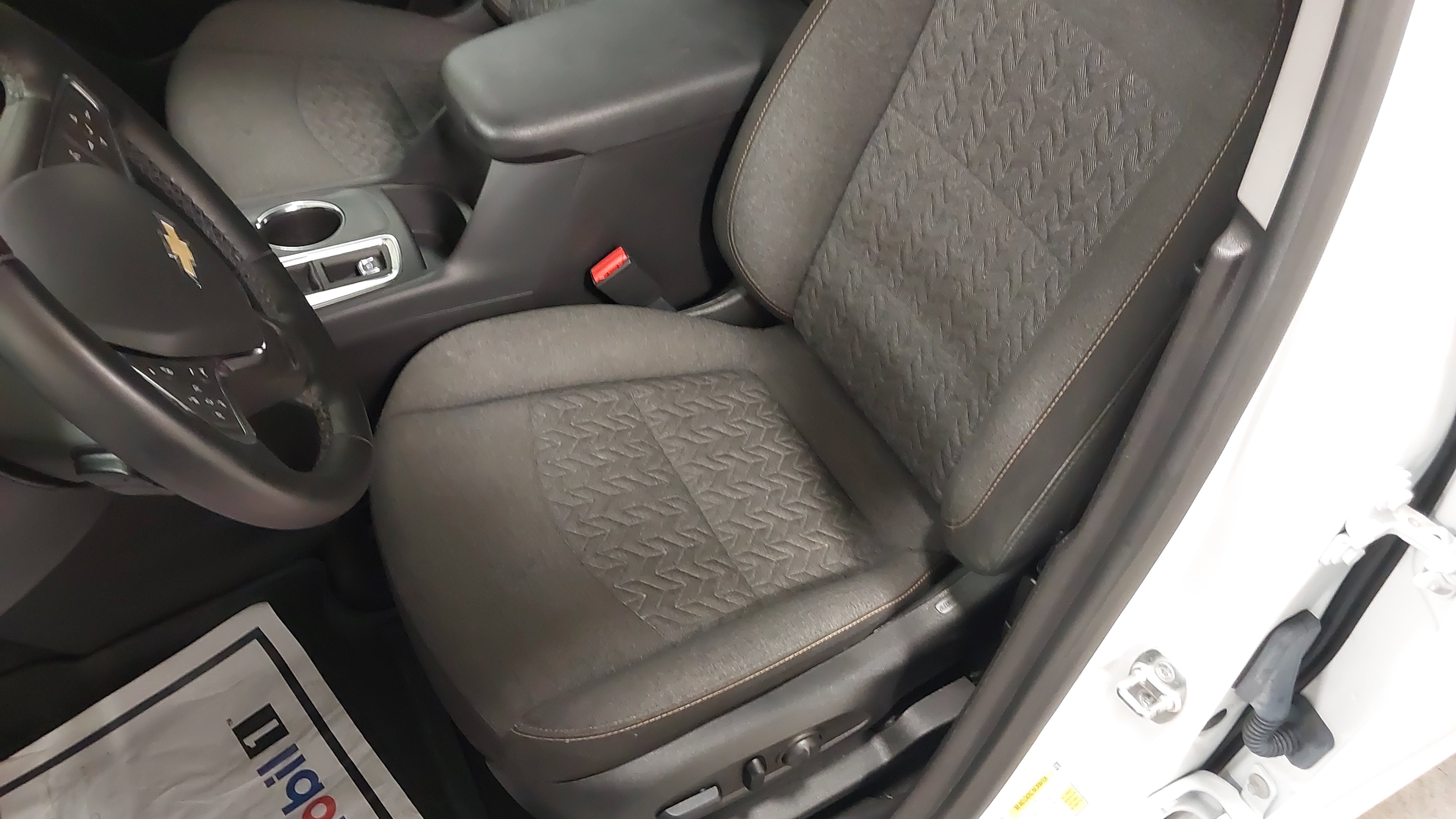 Used 2024 Chevrolet Equinox LT AWD/4WD image 22