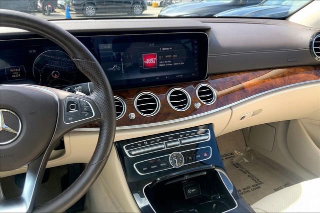 Used 2018 Mercedes-Benz E 300 4MATIC image 5