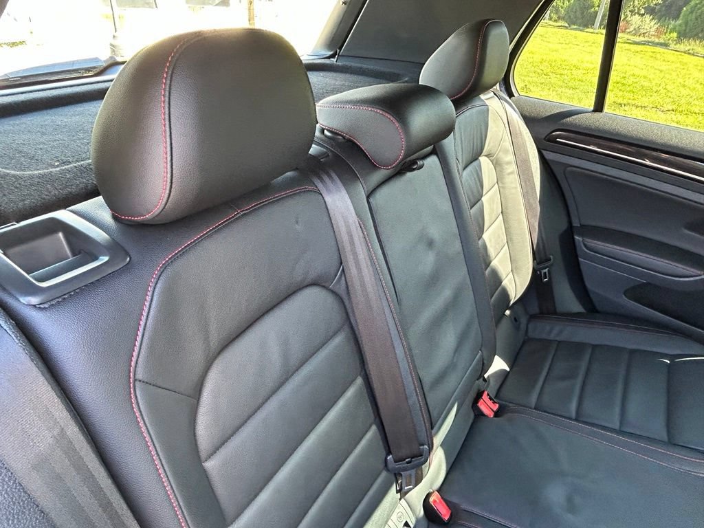 Used 2017 Volkswagen GTI Autobahn FWD image 43