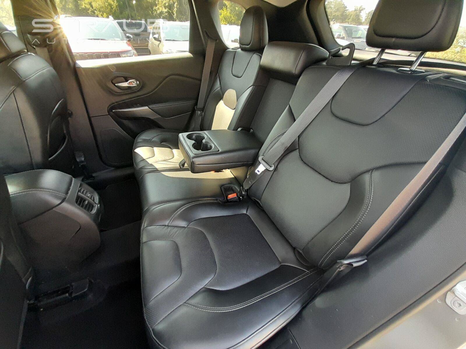 Used 2020 Jeep Cherokee Latitude Lux w/ Quick Order Package 26H Lux AWD/4WD image 43