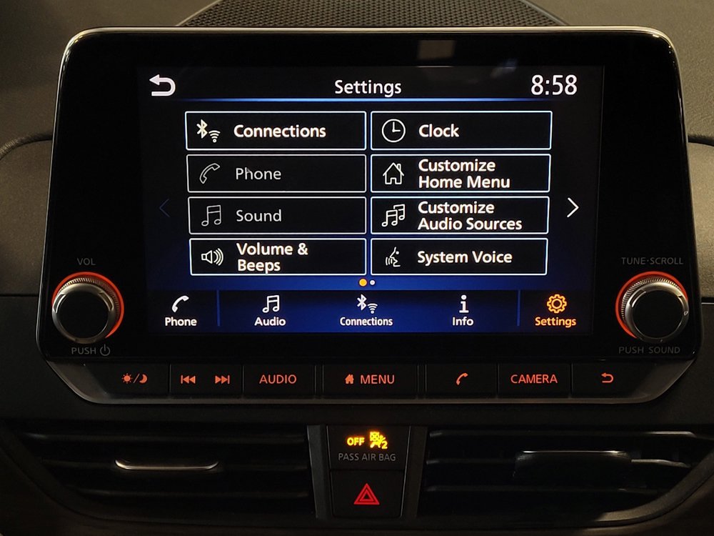 Used 2024 Nissan Altima 2.5 SV FWD image 25