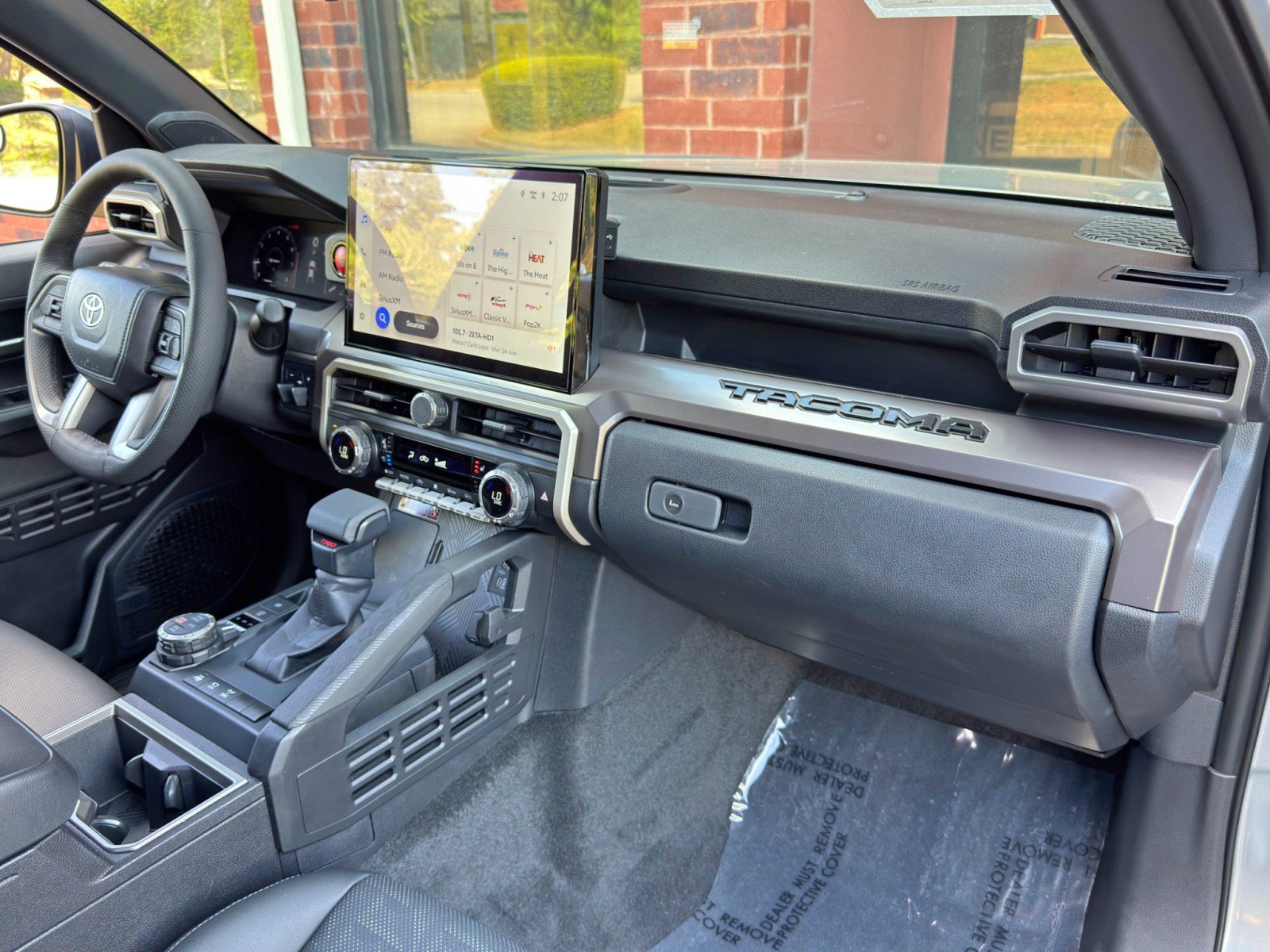 Used 2024 Toyota Tacoma TRD Off-Road w/ TRD Off Road Premium Package AWD/4WD image 15