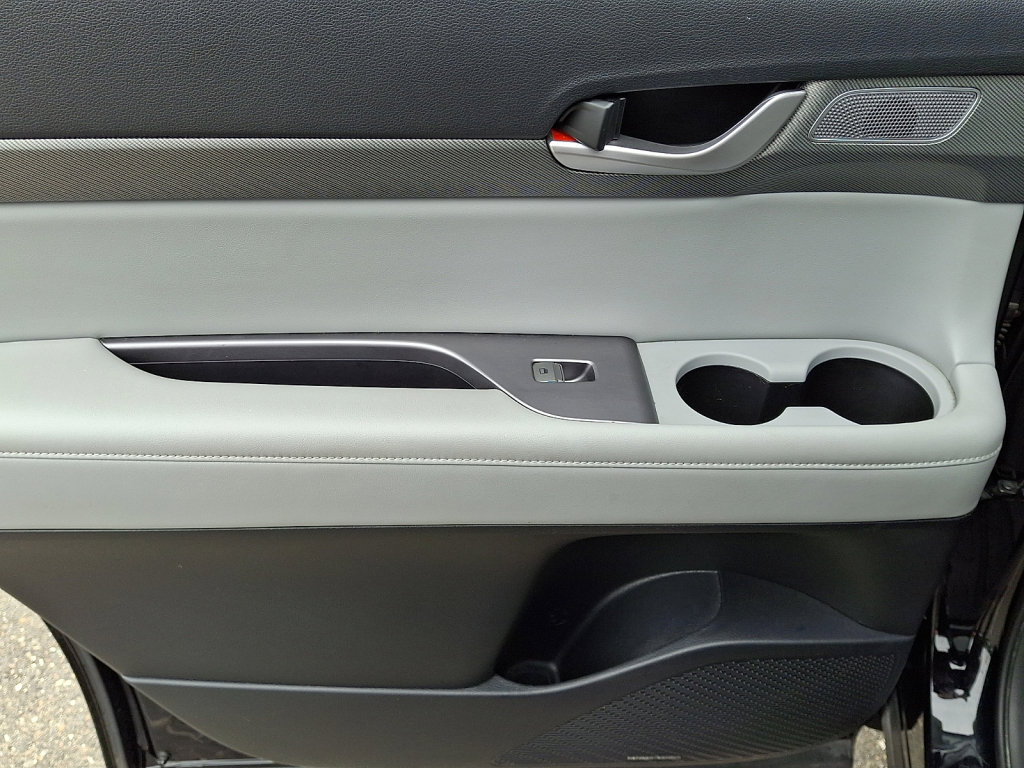 Used 2024 Hyundai Palisade SEL w/ Premium Package image 19