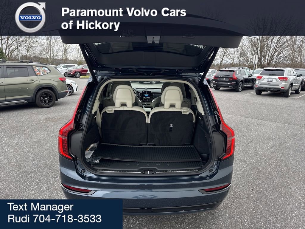 New 2026 Volvo XC90 B6 Ultra w/ Lounge Package image 10