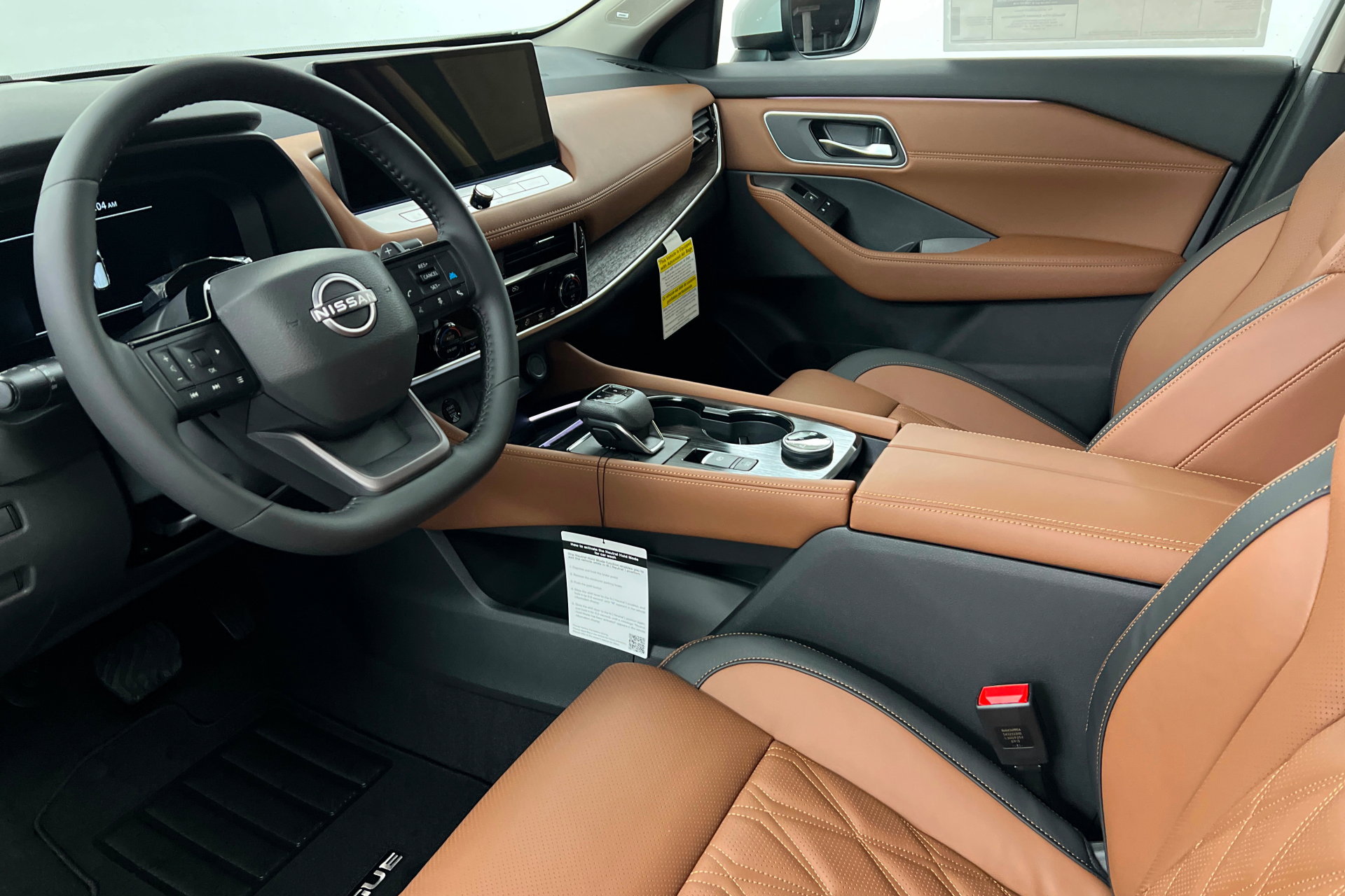 New 2026 Nissan Rogue Platinum w/ Tech Package image 15