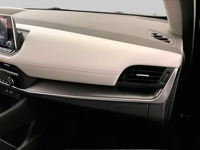 Used 2023 Nissan Rogue SV AWD/4WD image 15