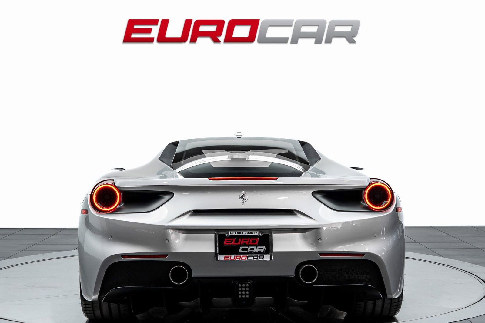 Used 2016 Ferrari 488 GTB image 4
