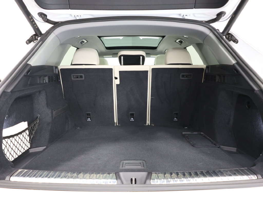 Used 2025 Audi Q5 Premium w/ Convenience Package AWD/4WD image 28
