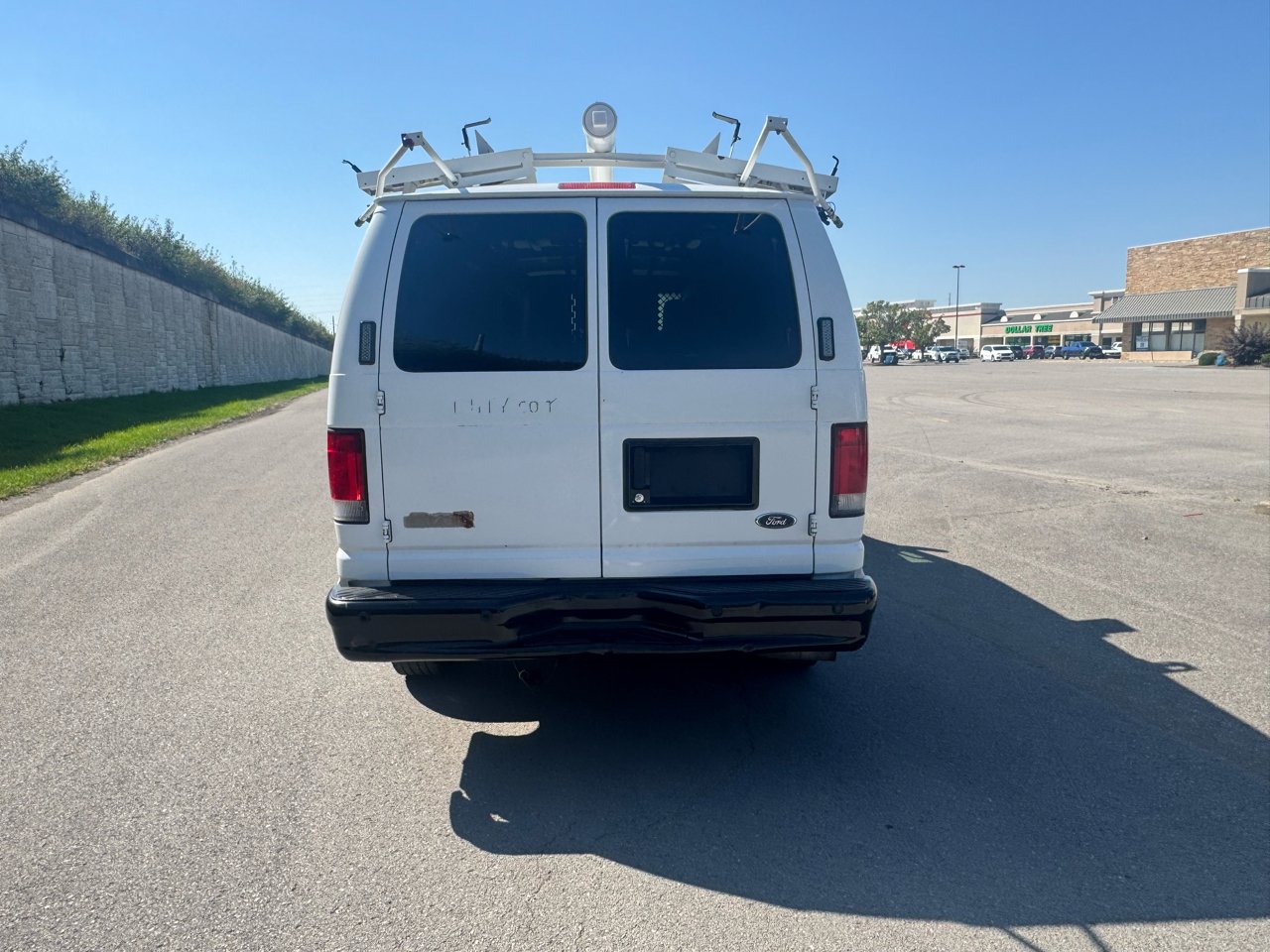 Used 2013 Ford E-250 and Econoline 250 w/ PWR Group image 4