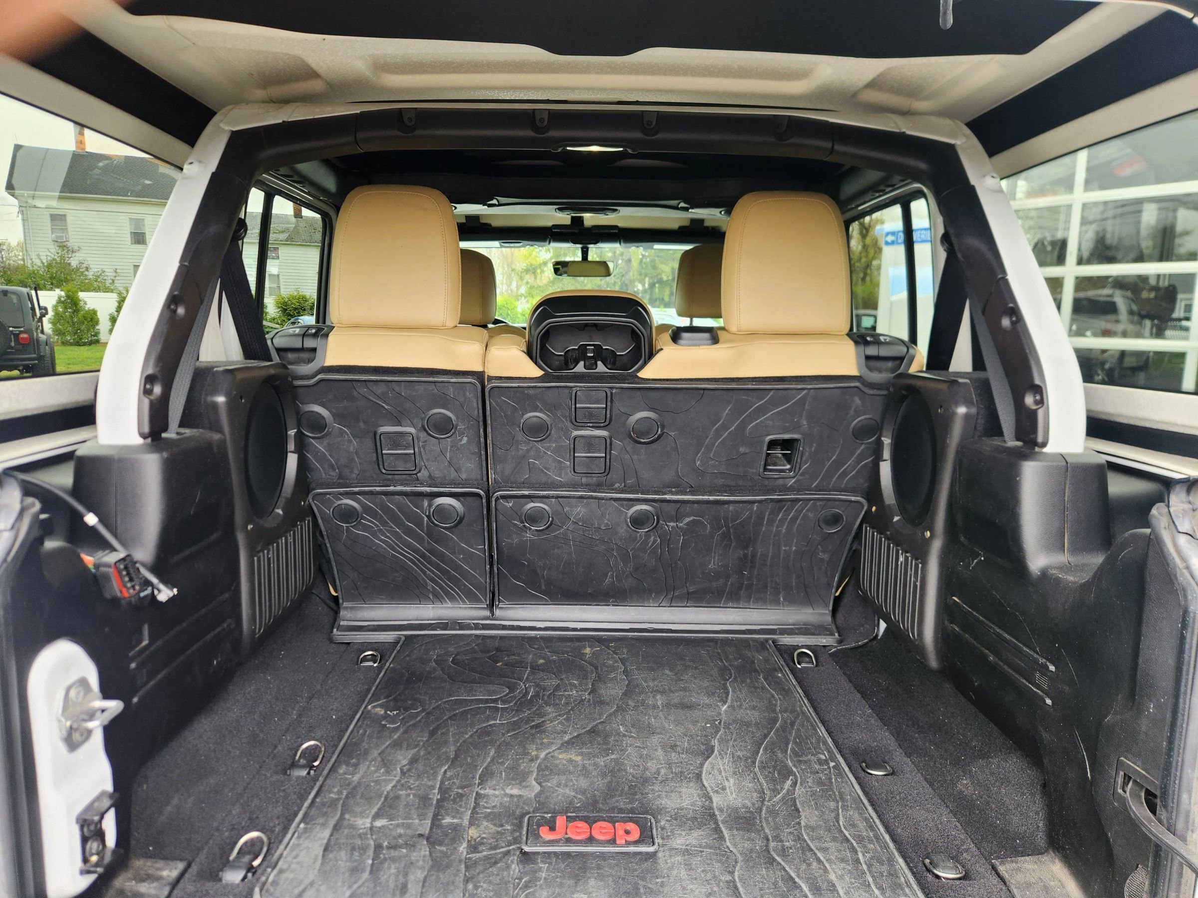 Used 2018 Jeep Wrangler Unlimited Sahara w/ Dual Top Group AWD/4WD image 48