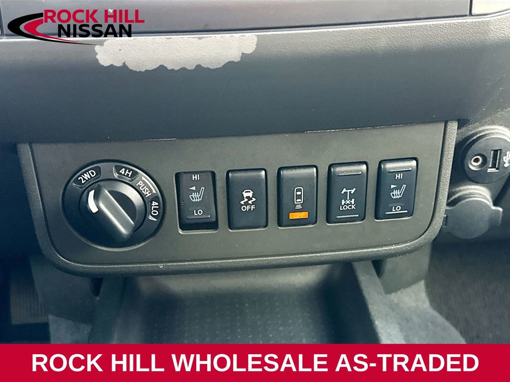 Used 2019 Nissan Frontier PRO-4X image 17