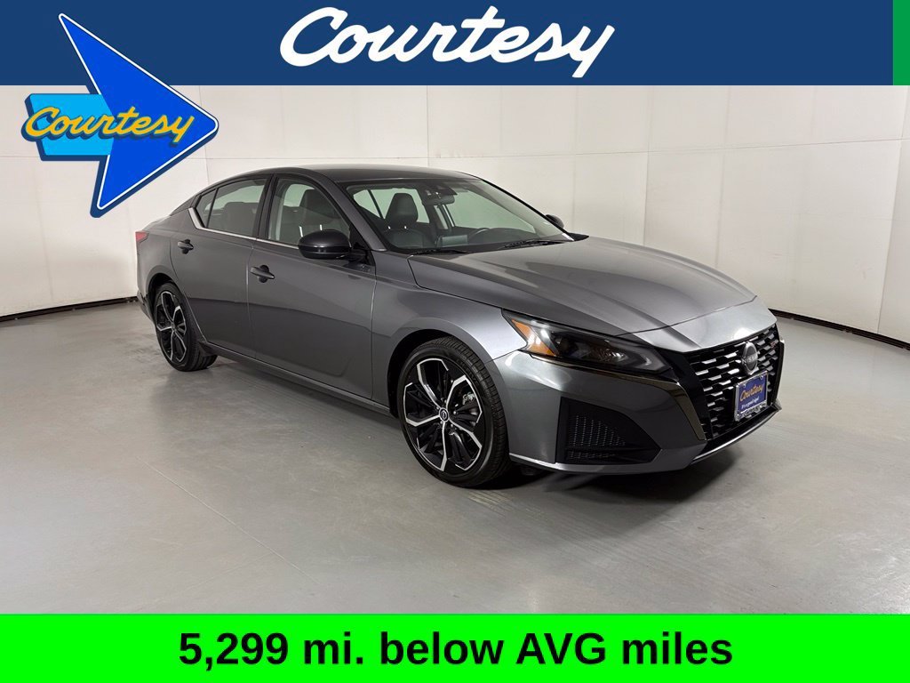 Used 2024 Nissan Altima 2.5 SR