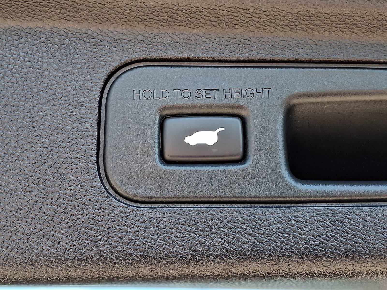 Used 2023 Honda Odyssey Elite image 32