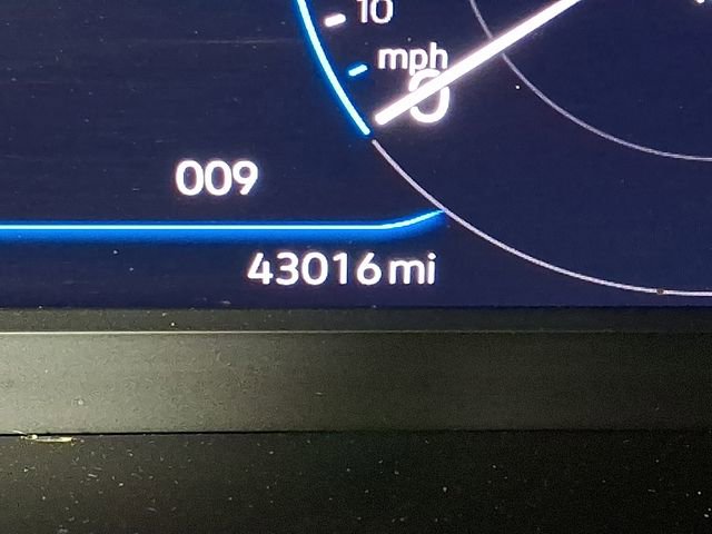 Used 2022 Volkswagen Taos SEL image 21