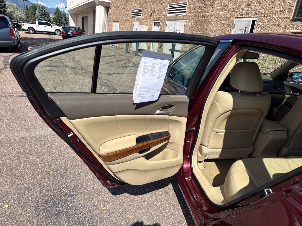 Used 2009 Honda Accord EX-L image 19