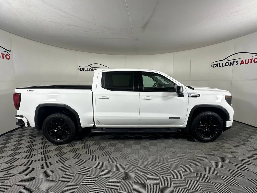 Used 2022 GMC Sierra 1500 Elevation w/ Elevation Premium Package image 9
