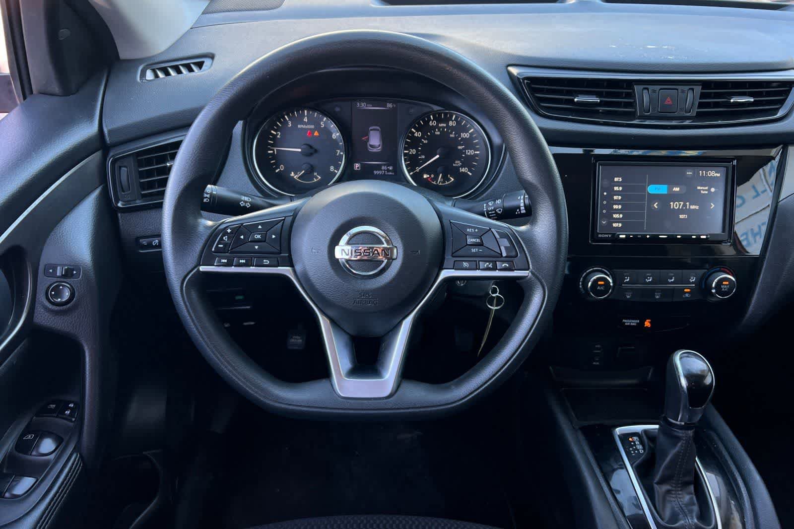 Used 2018 Nissan Rogue Sport S FWD image 16