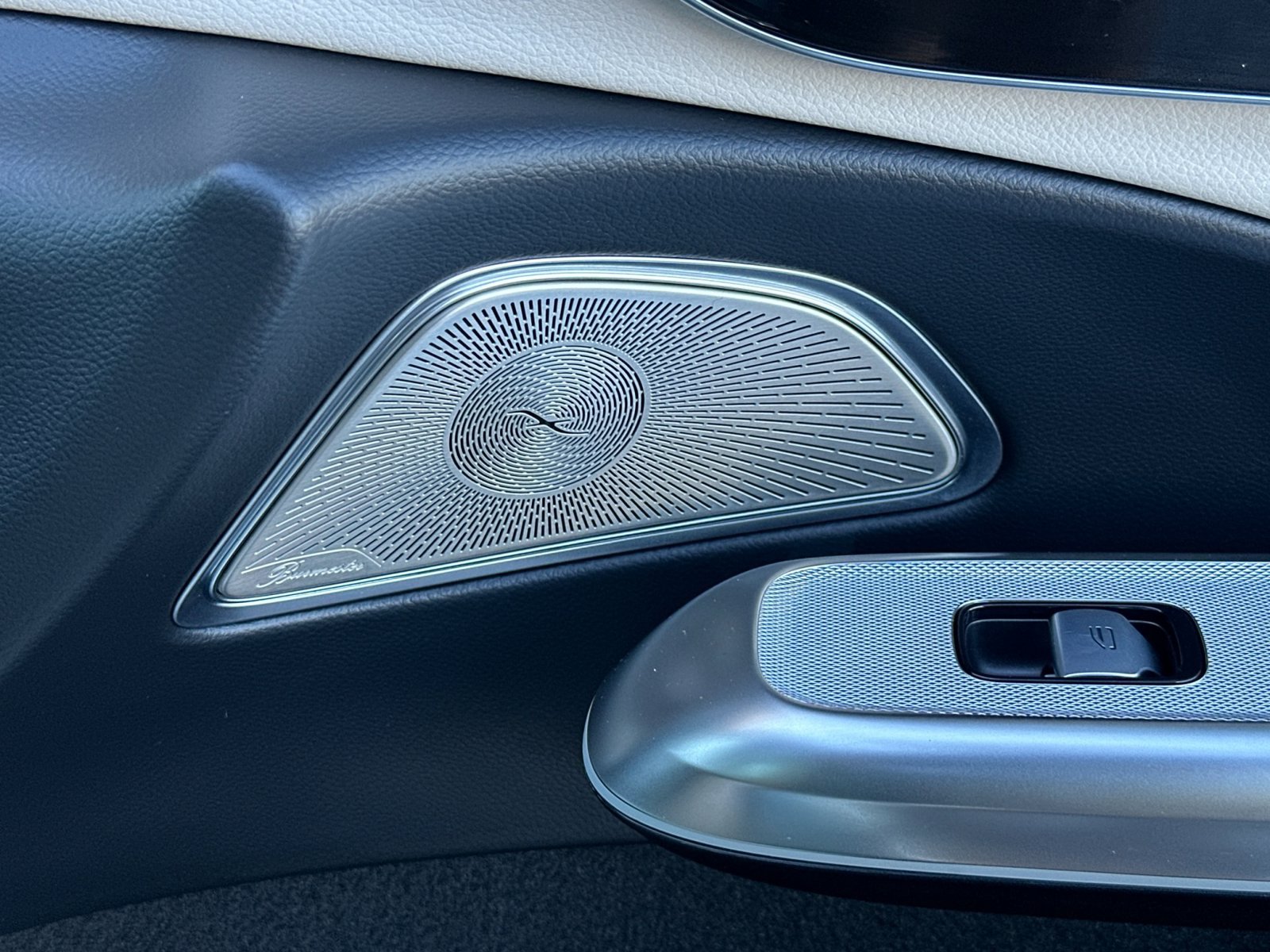 Certified 2024 Mercedes-Benz E 350 4MATIC Sedan image 20