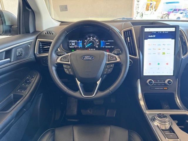 Certified 2022 Ford Edge Titanium AWD/4WD image 14