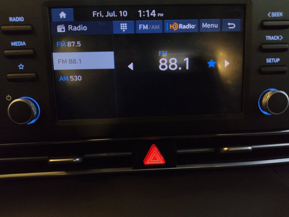 Used 2025 Hyundai Elantra SE FWD image 25