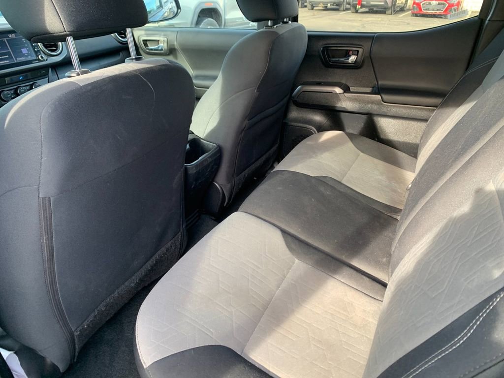 Used 2023 Toyota Tacoma TRD Off-Road image 13