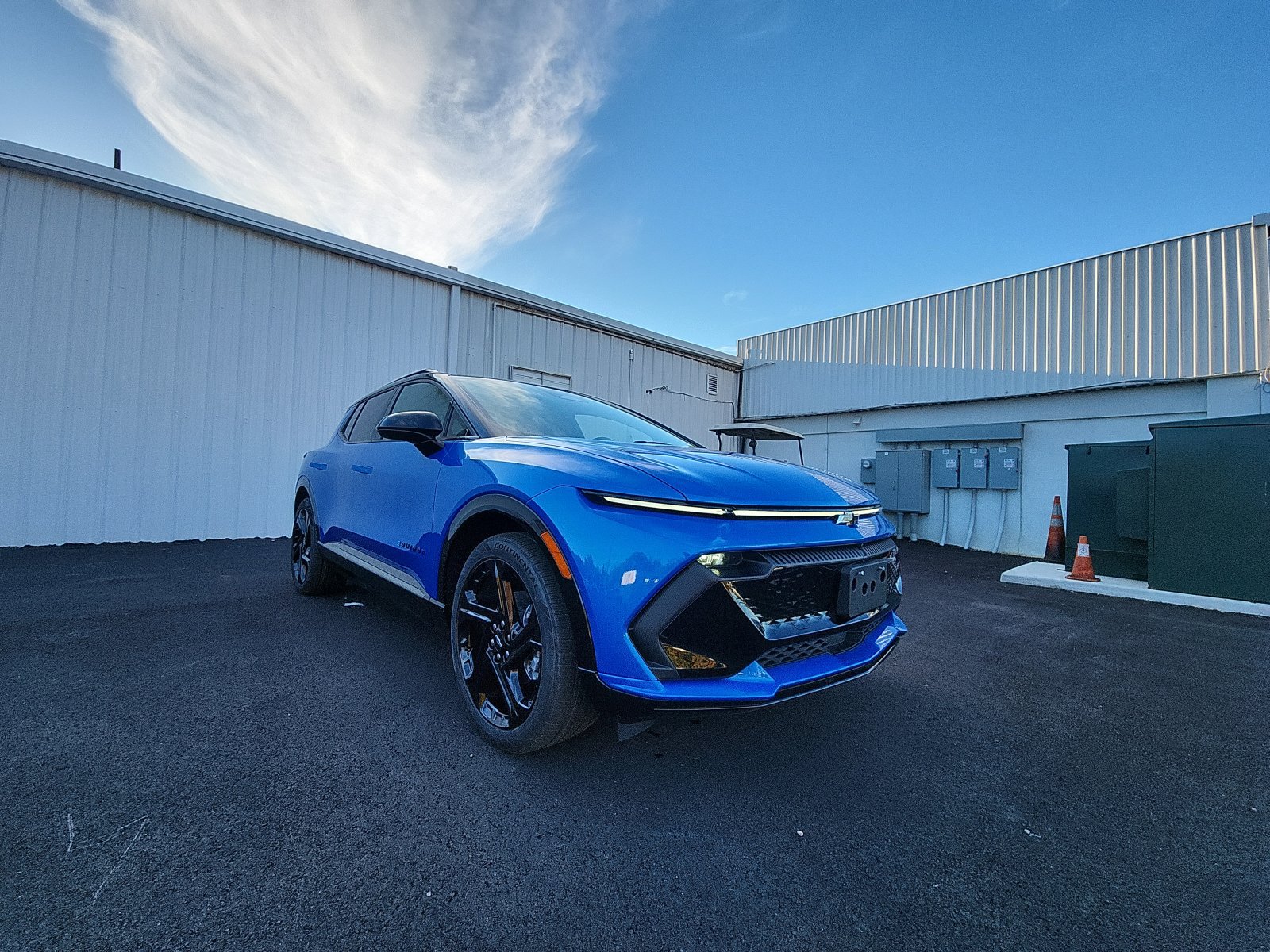 New 2026 Chevrolet Equinox EV RS w/ LPO, All-Weather Mat Package FWD image 7