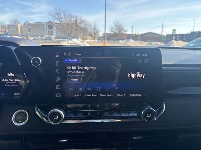 Used 2024 Chevrolet Colorado Z71 w/ Z71 Convenience Package 2 image 22