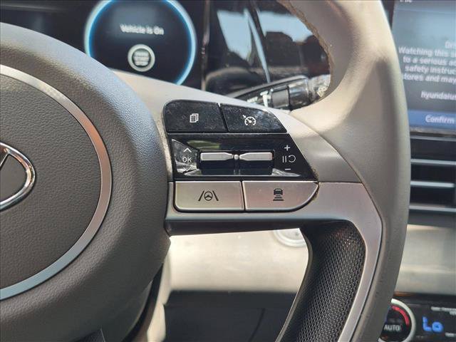 Used 2021 Hyundai Elantra SEL w/ Convenience Package FWD image 10
