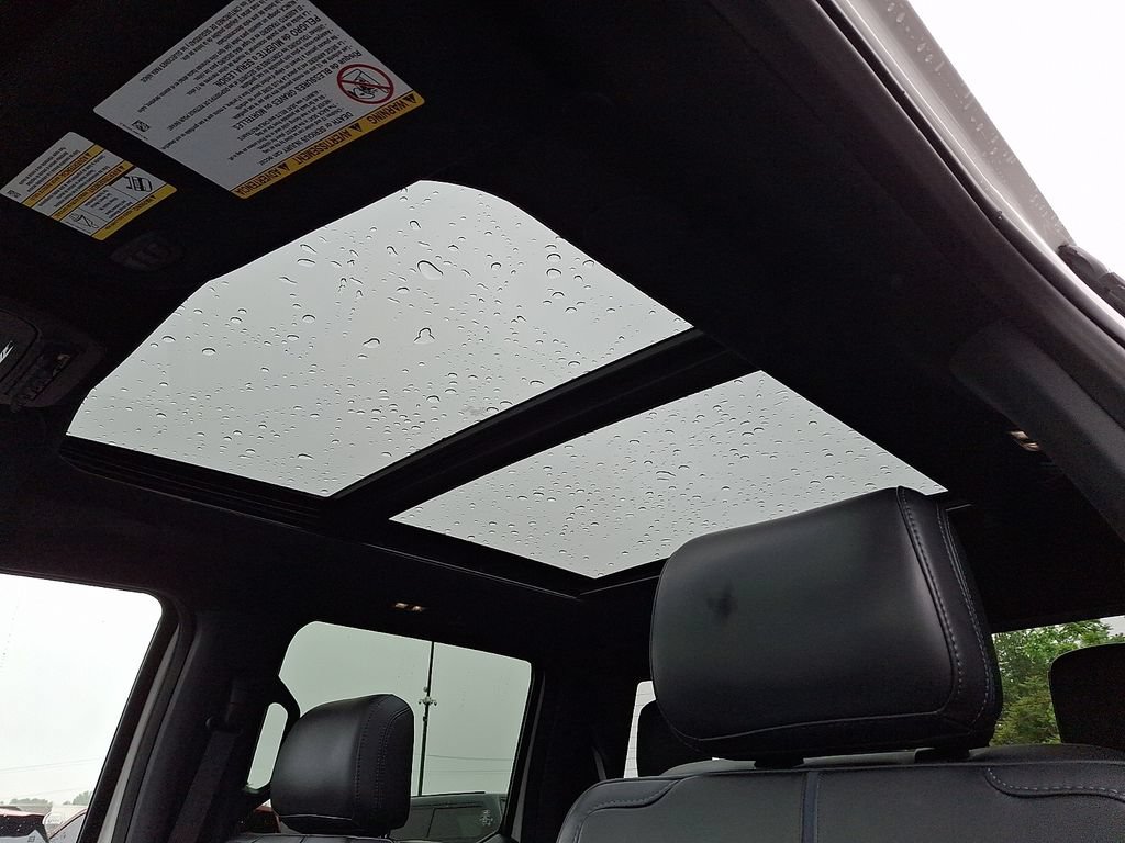 Used 2025 Ford F250 Platinum AWD/4WD image 16