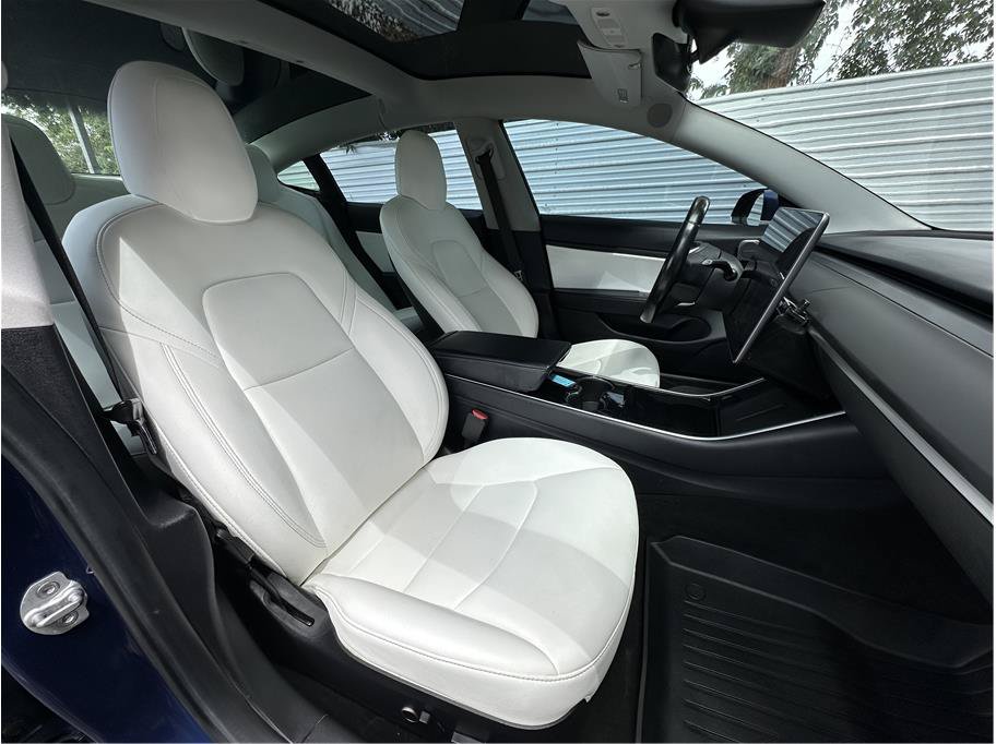 Used 2018 Tesla Model 3 Performance AWD/4WD image 15