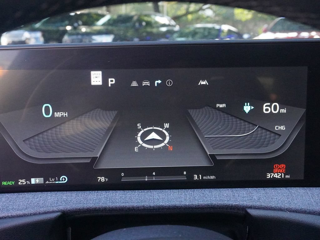 Used 2022 Kia EV6 Wind RWD image 38