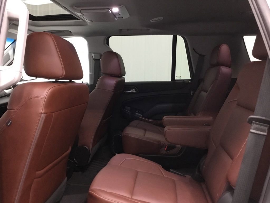 Used 2019 Chevrolet Tahoe Premier w/ Premier Plus Edition image 16