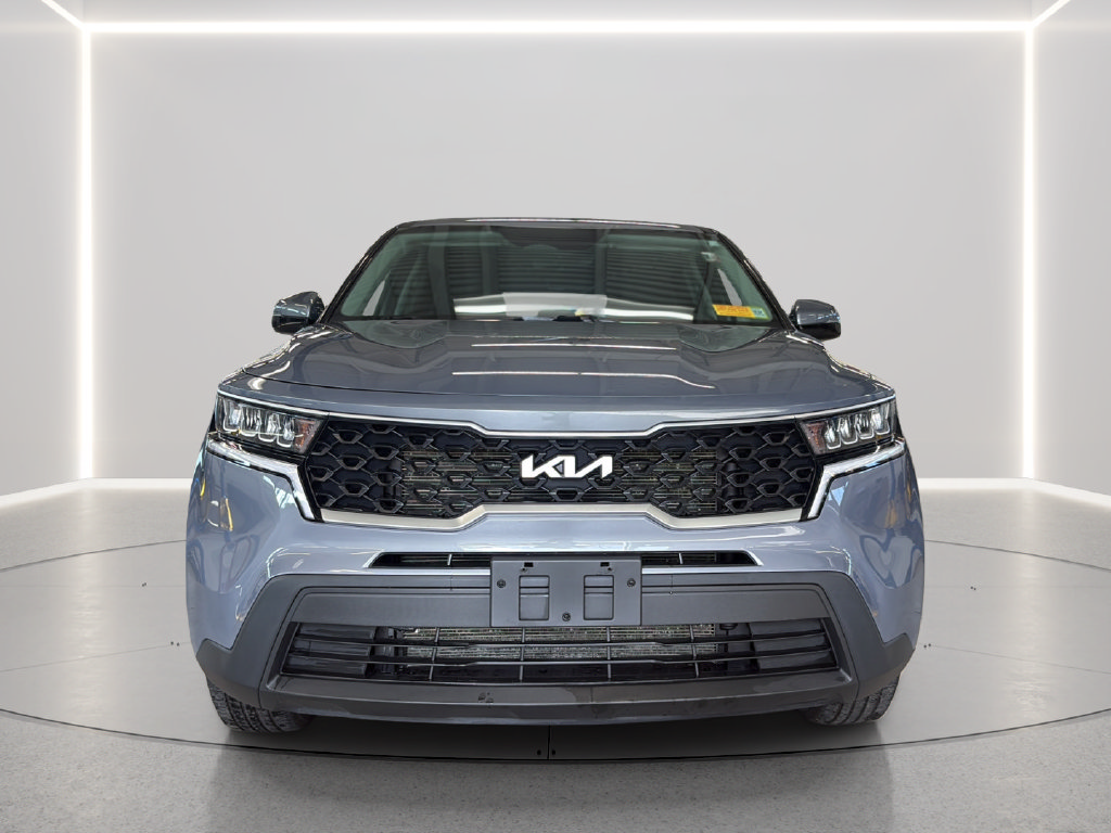 Certified 2023 Kia Sorento LX AWD/4WD image 10