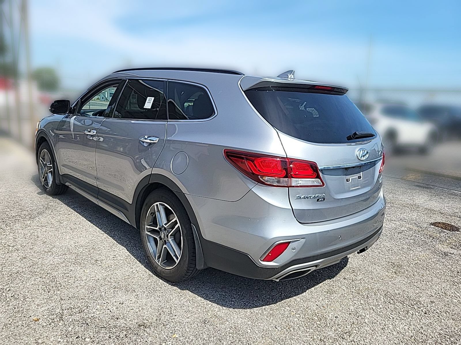 Used 2019 Hyundai Santa Fe XL FWD image 4