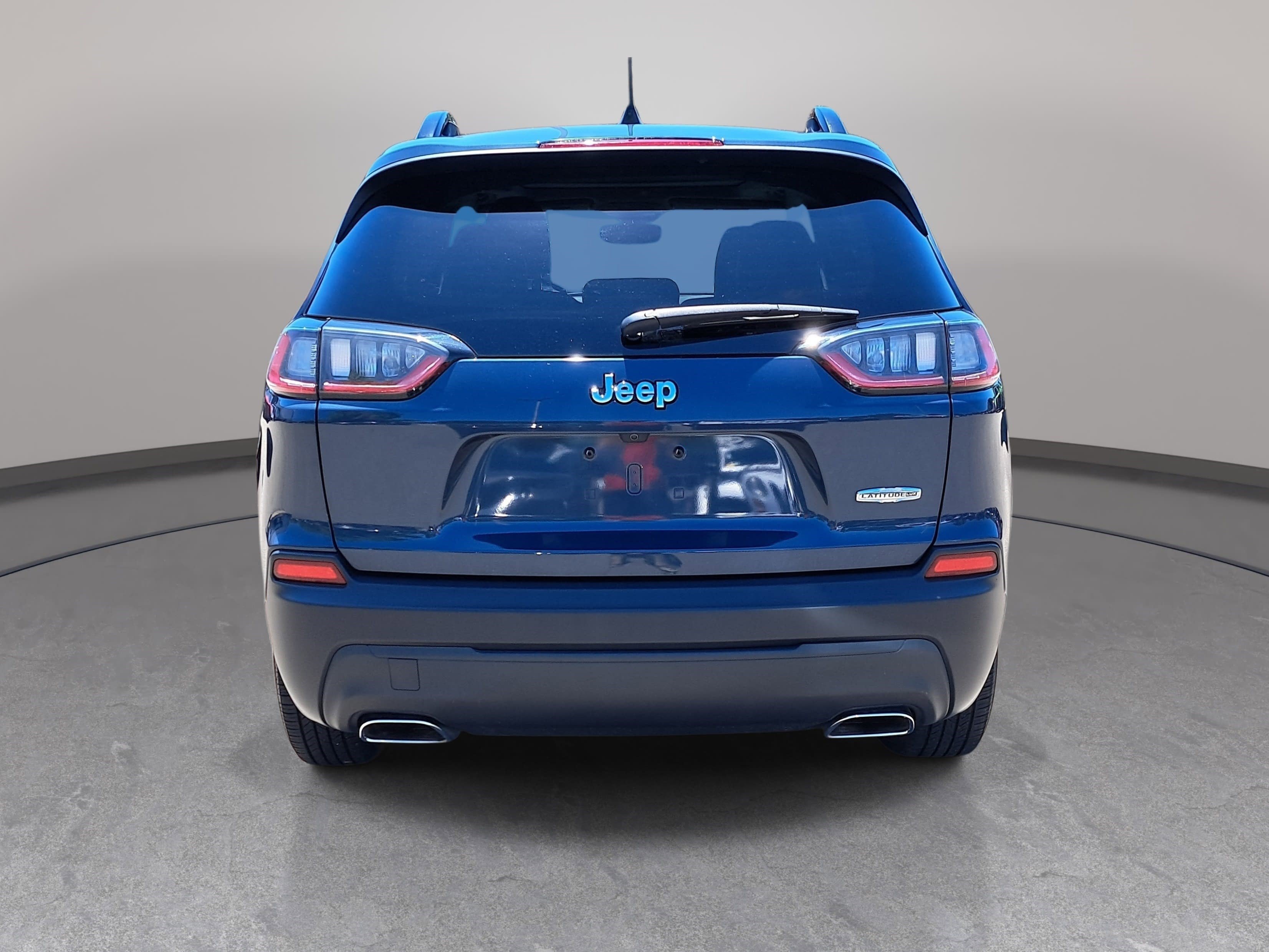 Used 2022 Jeep Cherokee Latitude Lux w/ Sun & Sound Group FWD image 6