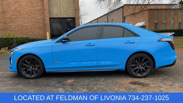 Used 2023 Cadillac CT4 V w/ Technology Package image 5