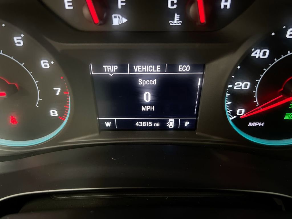 Used 2025 Chevrolet Malibu LT image 13
