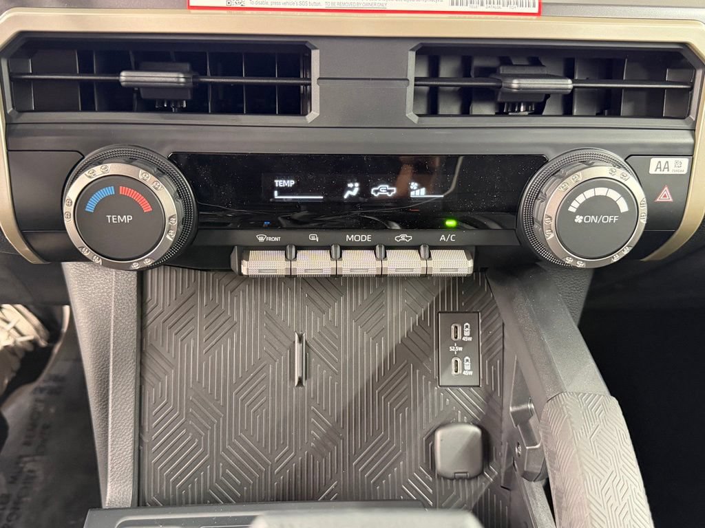 Used 2026 Toyota Tacoma SR5 AWD/4WD image 34