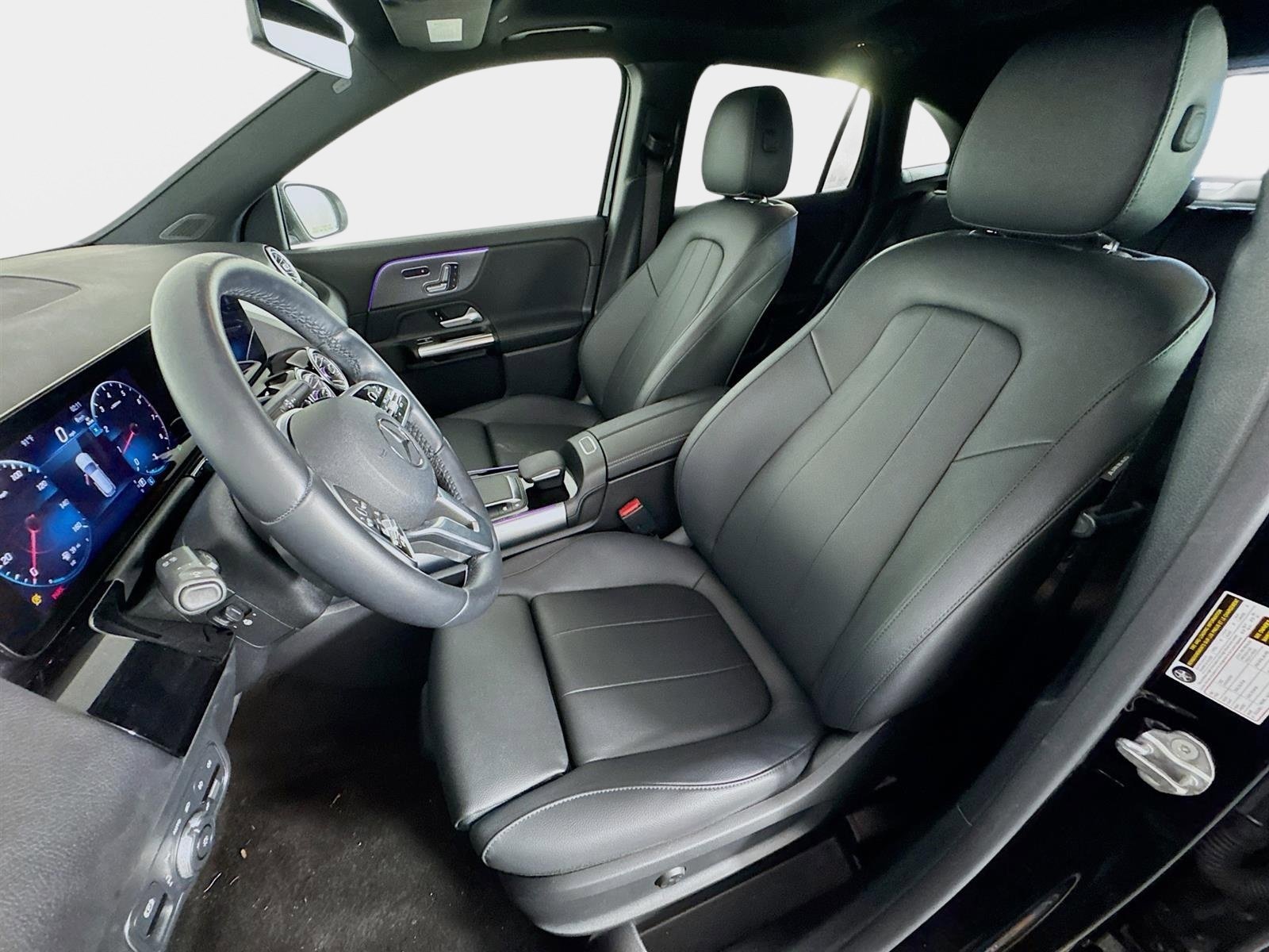Used 2023 Mercedes-Benz GLA 250 4MATIC image 12