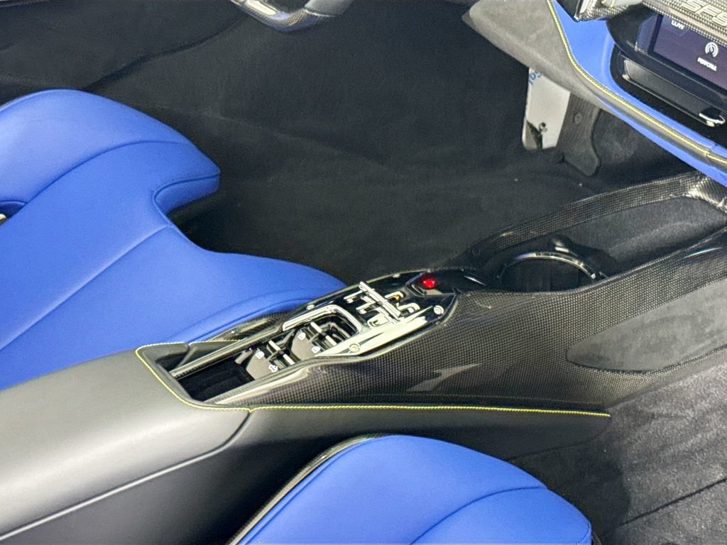 Certified 2025 Ferrari SF90 Spider AWD/4WD image 19