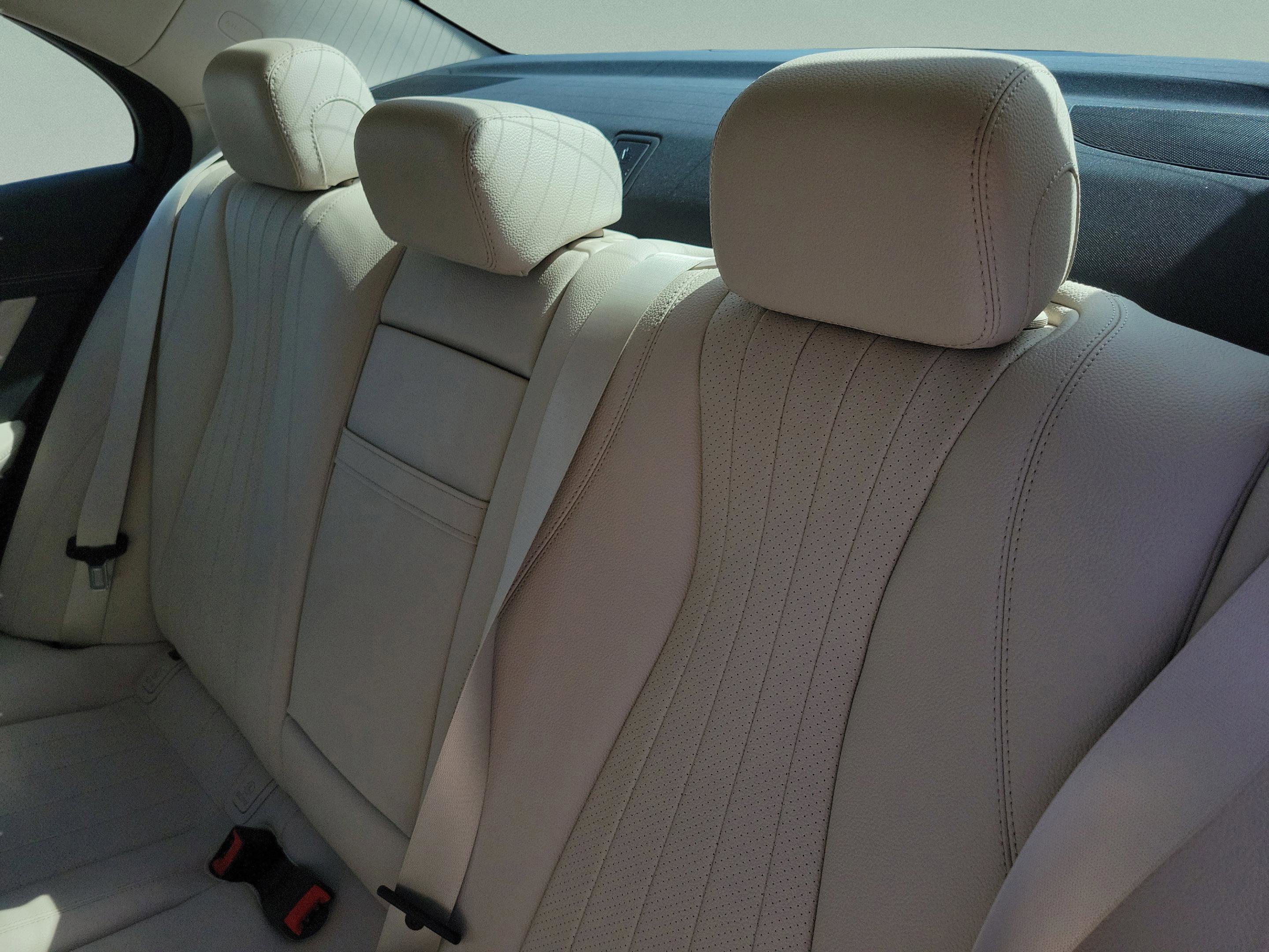 Certified 2022 Mercedes-Benz E 350 4MATIC Sedan image 8