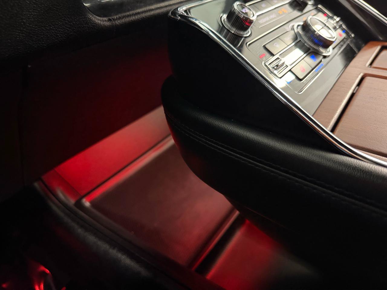 Used 2020 Lincoln Navigator Reserve AWD/4WD image 35