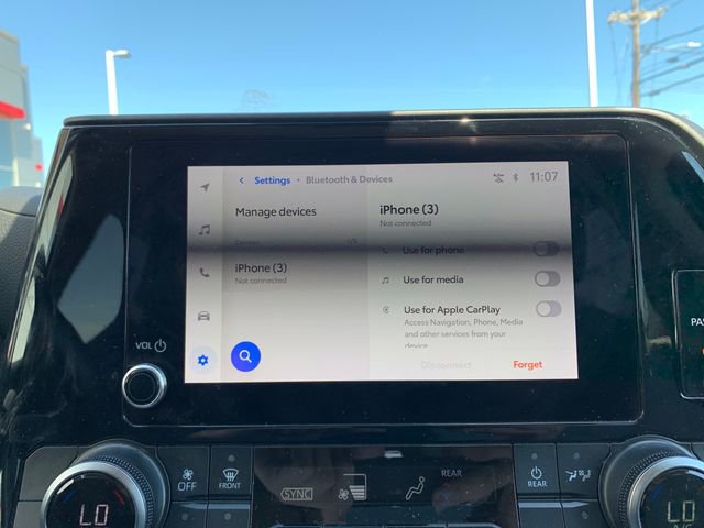 Used 2023 Toyota Highlander LE image 21