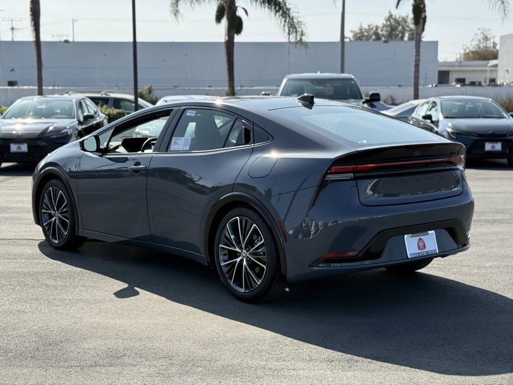 New 2026 Toyota Prius XLE image 8