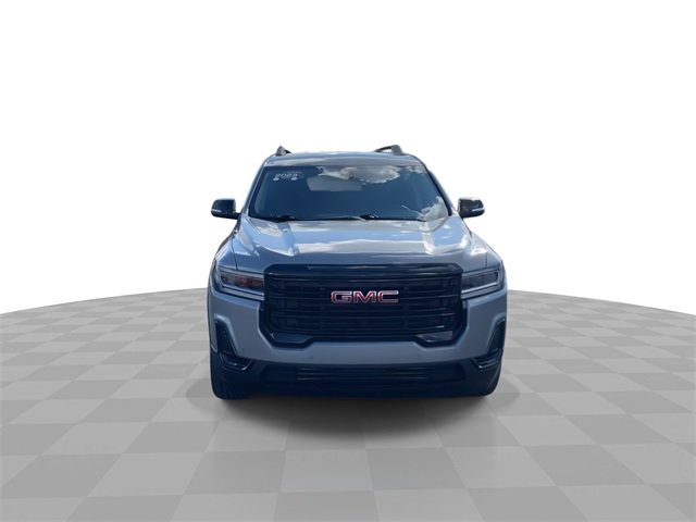 Certified 2023 GMC Acadia SLE w/ Driver Convenience Package image 3