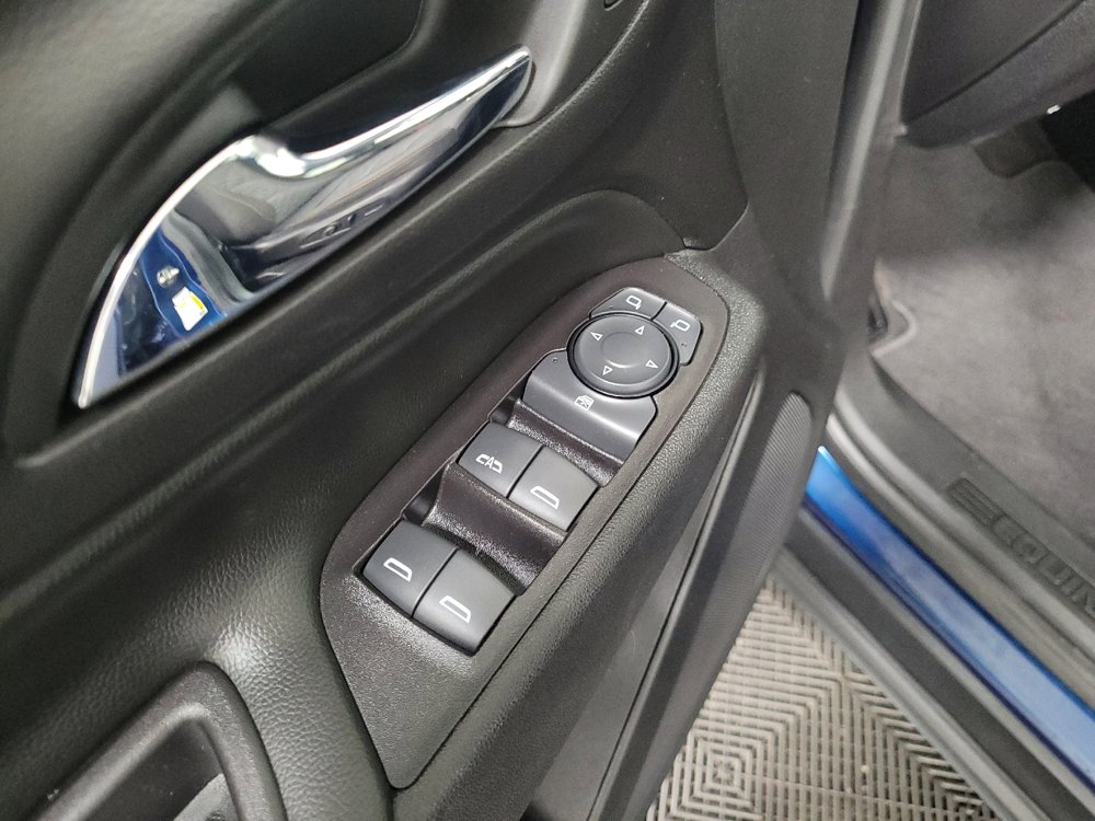 Used 2019 Chevrolet Equinox LT FWD image 27