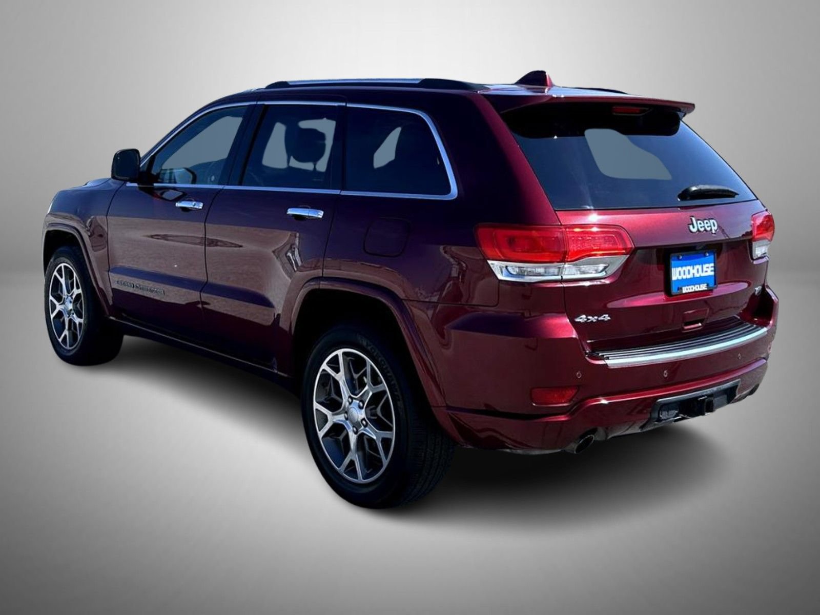 Used 2017 Jeep Grand Cherokee Overland AWD/4WD image 7