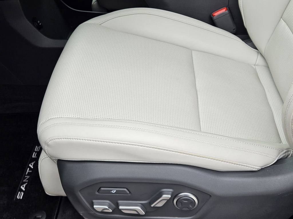 Certified 2025 Hyundai Santa Fe Calligraphy image 20