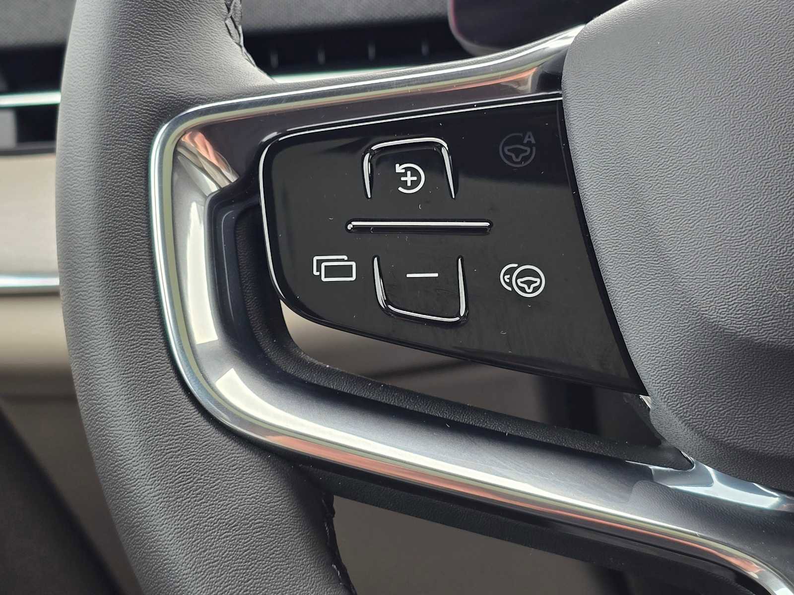 New 2026 Volvo EX90 Ultra image 34