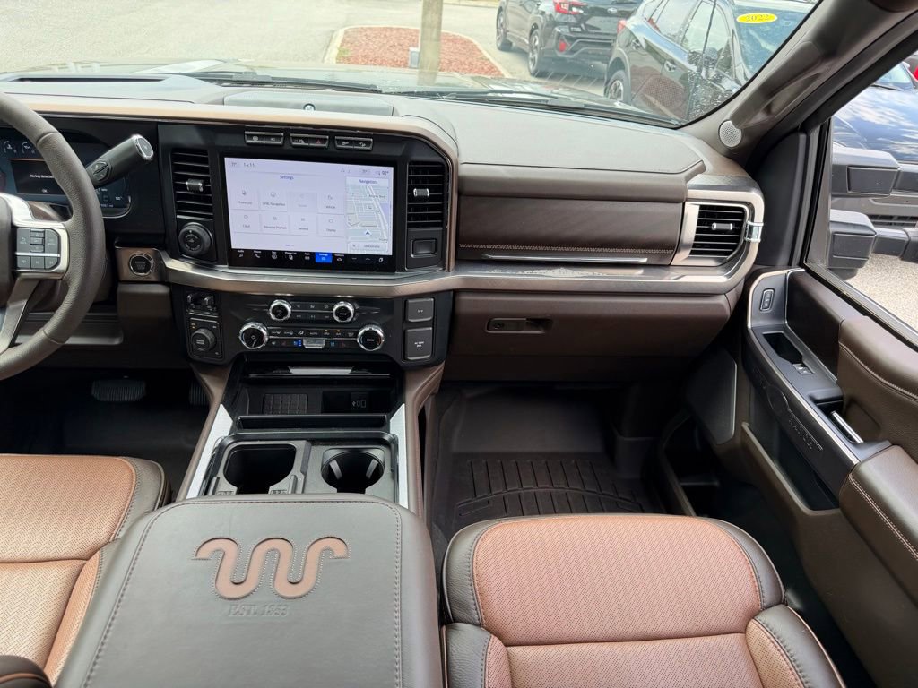 Used 2023 Ford F350 King Ranch w/ Chrome Package AWD/4WD image 21
